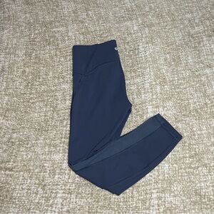 Lululemon train times 7/8 pants 25”